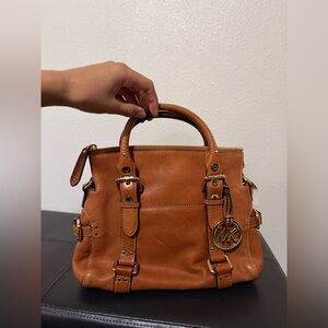NWT Michael Kors Brown Leather Satchel Gold Accents, Keychain & Shoulderstraps